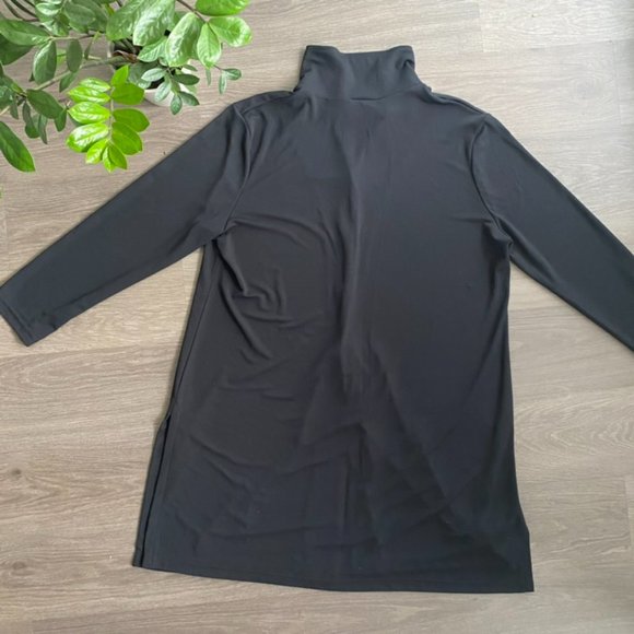 Marallis Black Midi Dress with Buttons and Sleeves - Picture 9 of 9